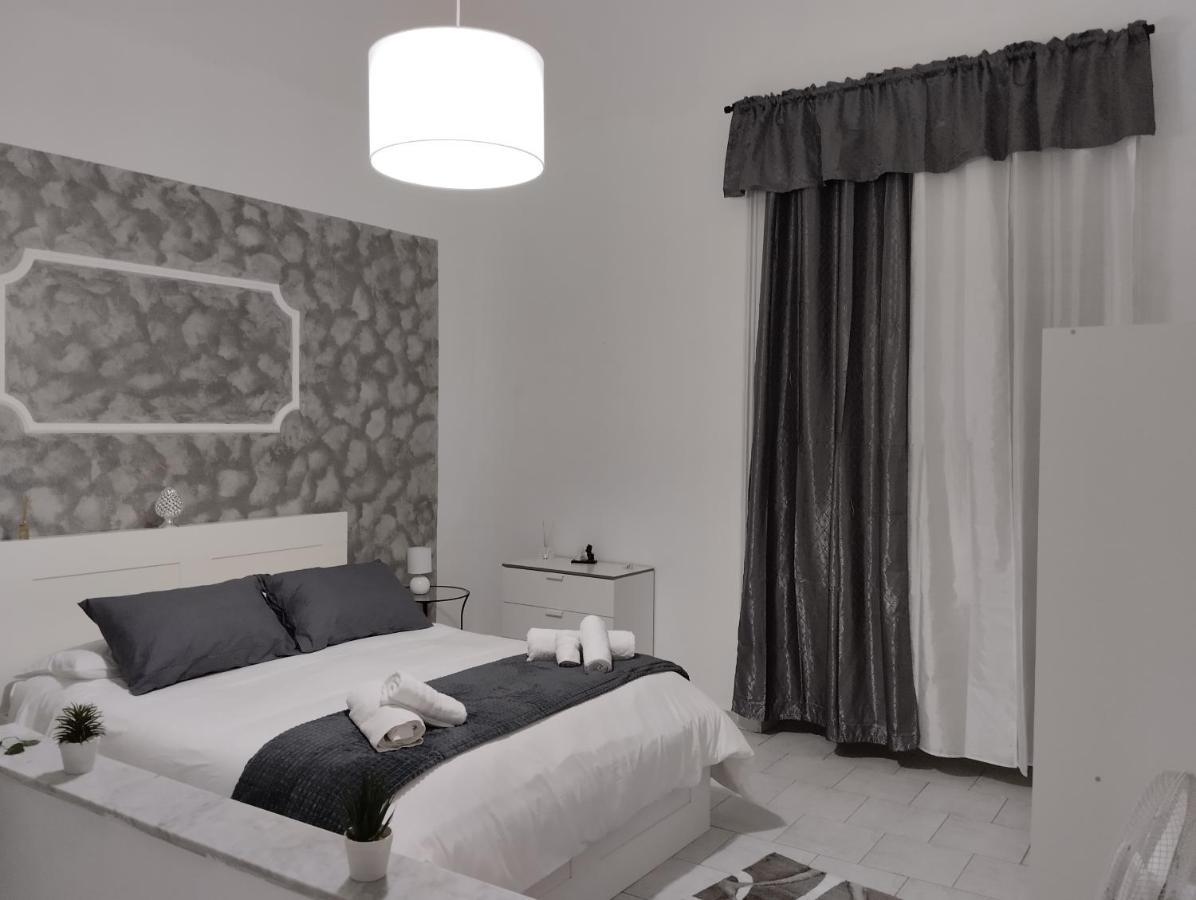 Appartamento House Luroke Aeroporto di Catania Fontana Rossa Esterno foto