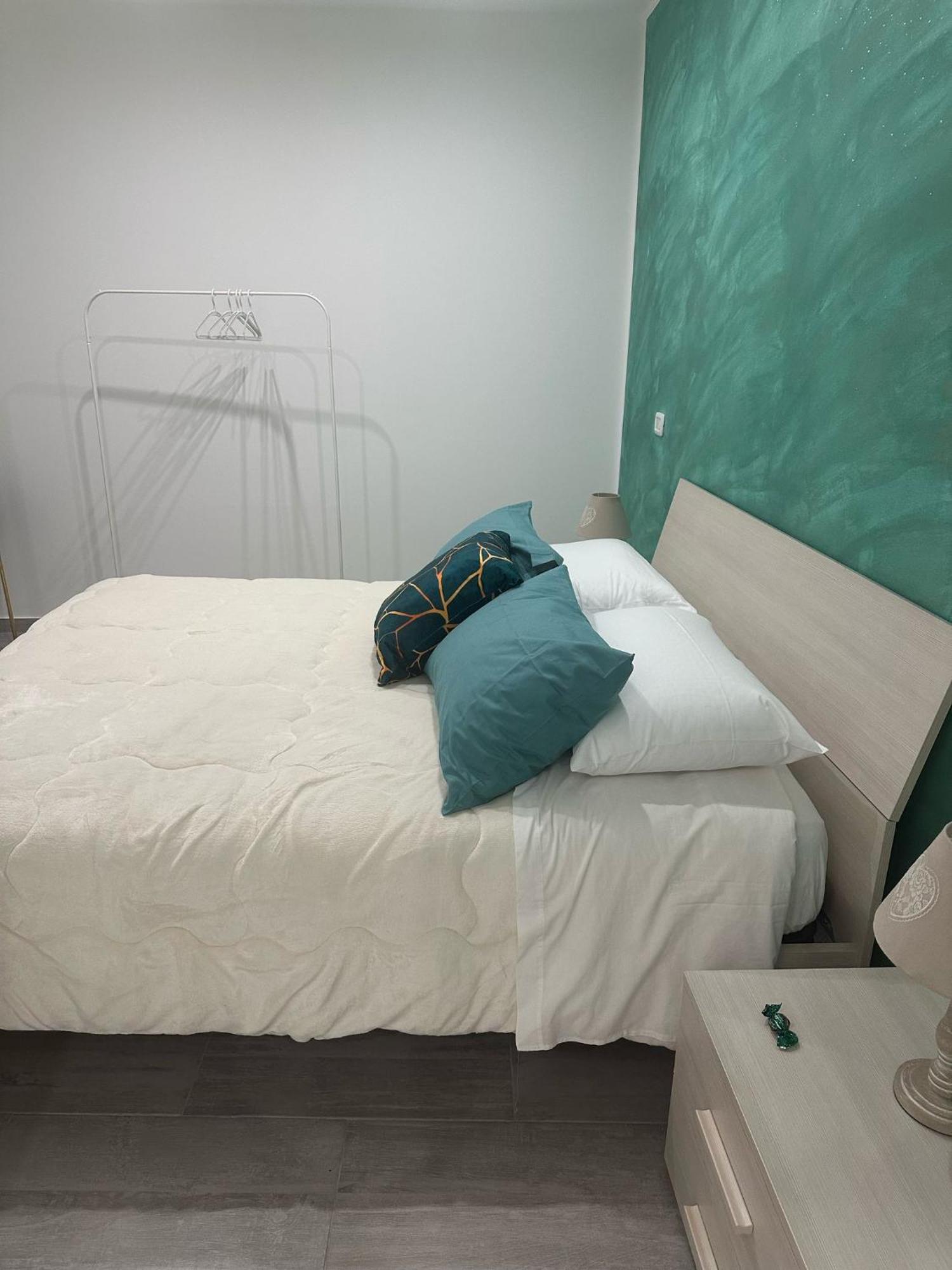 Appartamento House Luroke Aeroporto di Catania Fontana Rossa Esterno foto